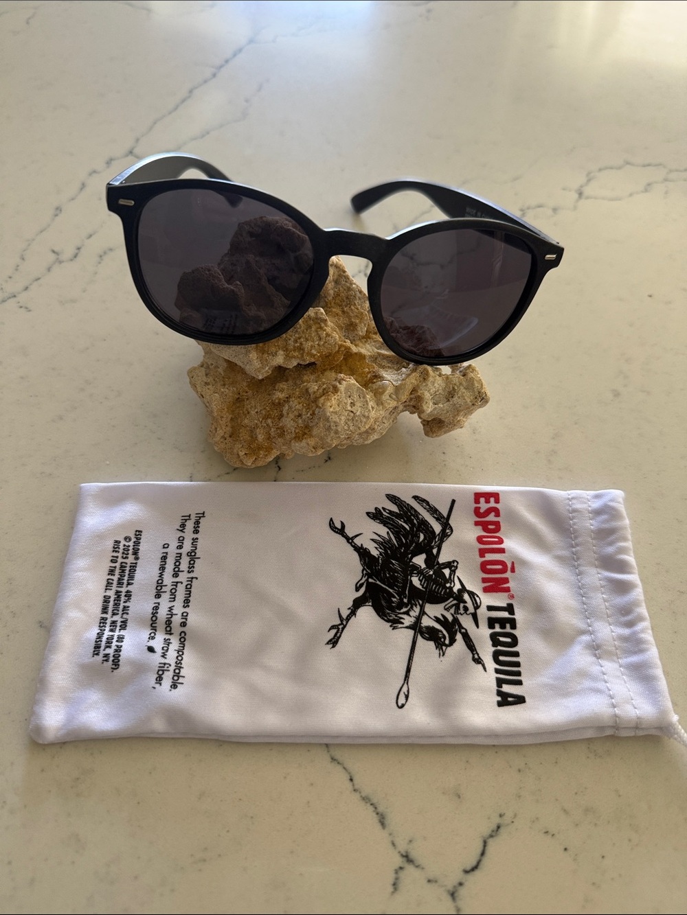 Espolòn Tequila Black Round Sunglasses - Men